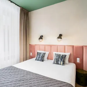 1898 Parkside Boutique 2*, Krakow Poland