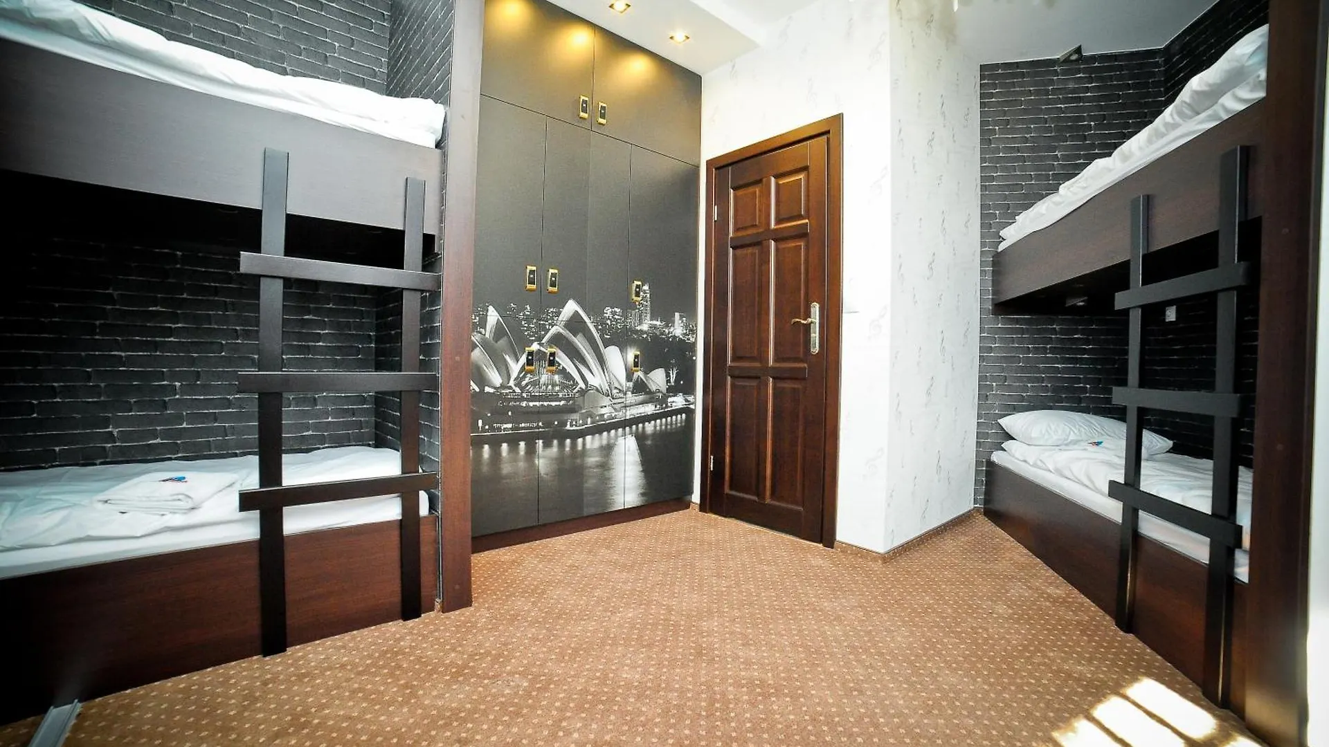 World Hostel - Old Town Gdansk